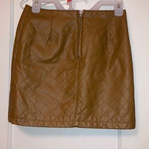 MD BROWN LEATHER FOREVER 21 MINI SKIRT
